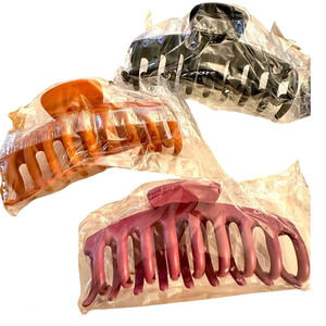 NWT Women’s 3 Pack Jumbo Big Hair Claw Clips Large Claw Clips For All Hair Types